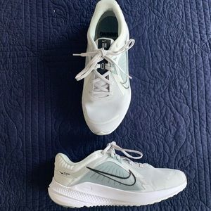 Nike Women’s Sneakers